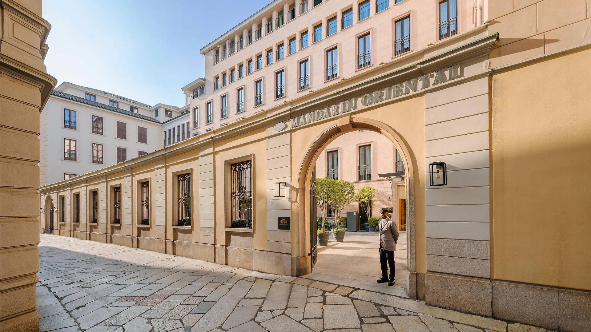 15 Smart Resort Hotel a Moscova da Prenotare Subito