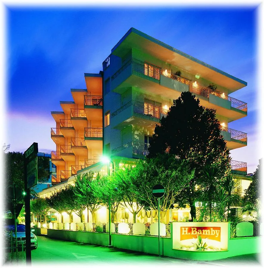 14 Beach Hotel vicino ad Atlantica Water Park a Cesenatico