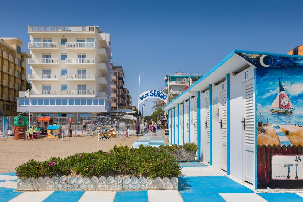 15 Hotel sulla Spiaggia a Rivazzurra che Vale la Pena Prenotare