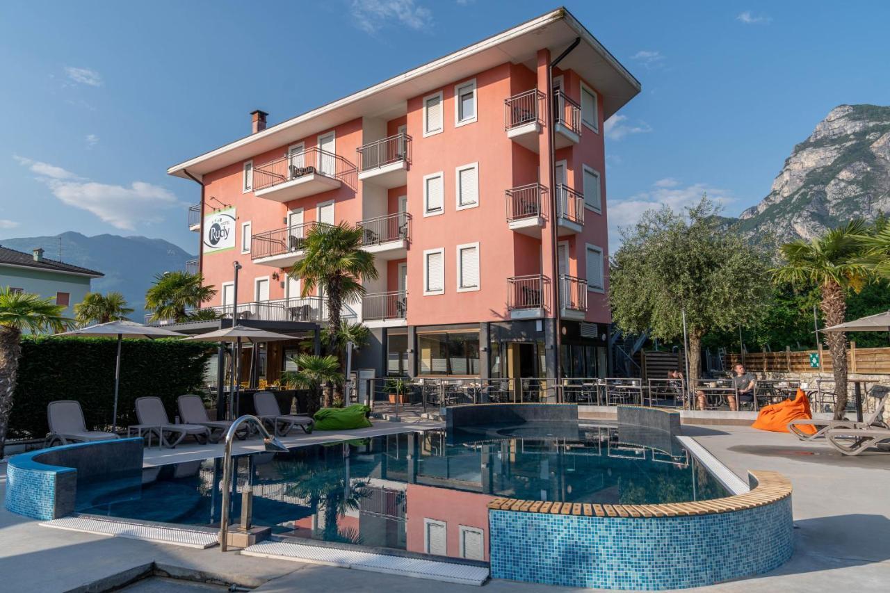 15 Hotel Centrali vicino al MAG Museo Alto Garda da Valutare